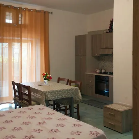 Vacanze Rossi Appartement *